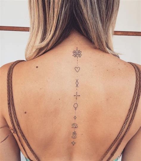 tatuajes para la espalda de mujer con significado|Significado de un tatuaje en la espalda